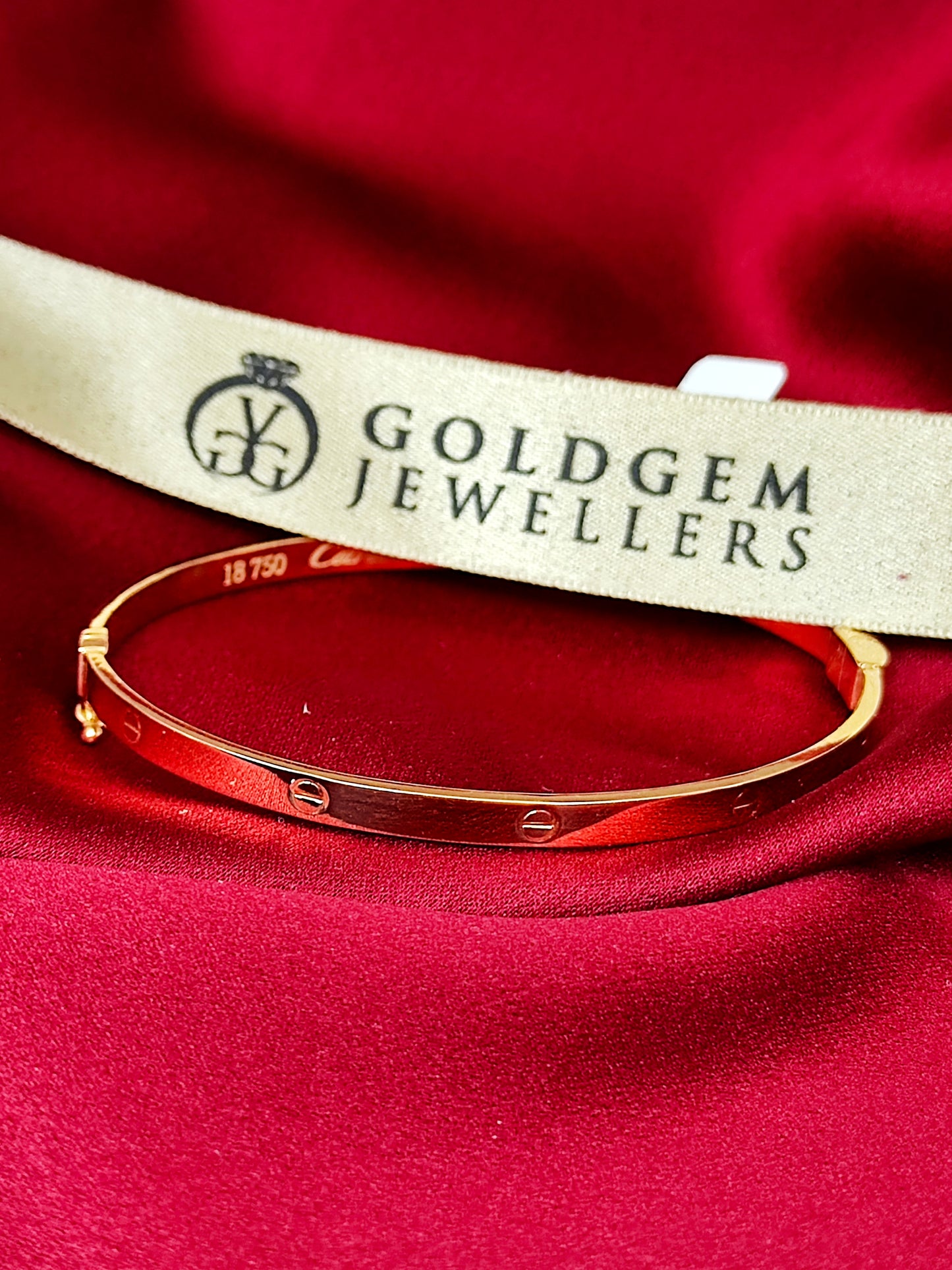 18CT Yellow Gold Designer Bracelet