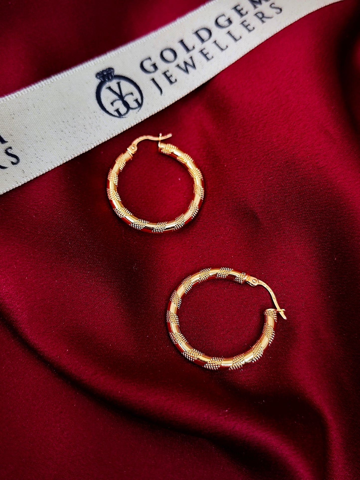 18CT Yellow Gold Hoop Earrings