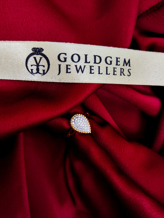 18ct Yellow Gold C/Z Designer Dress Ring