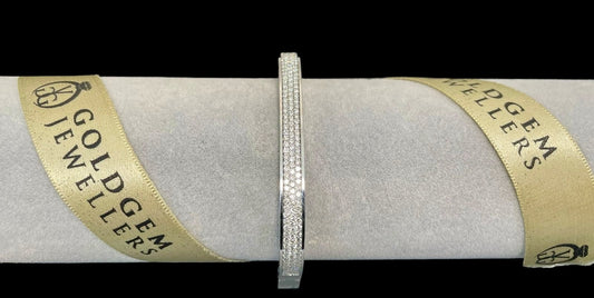 18ct white gold diamond bracelet
