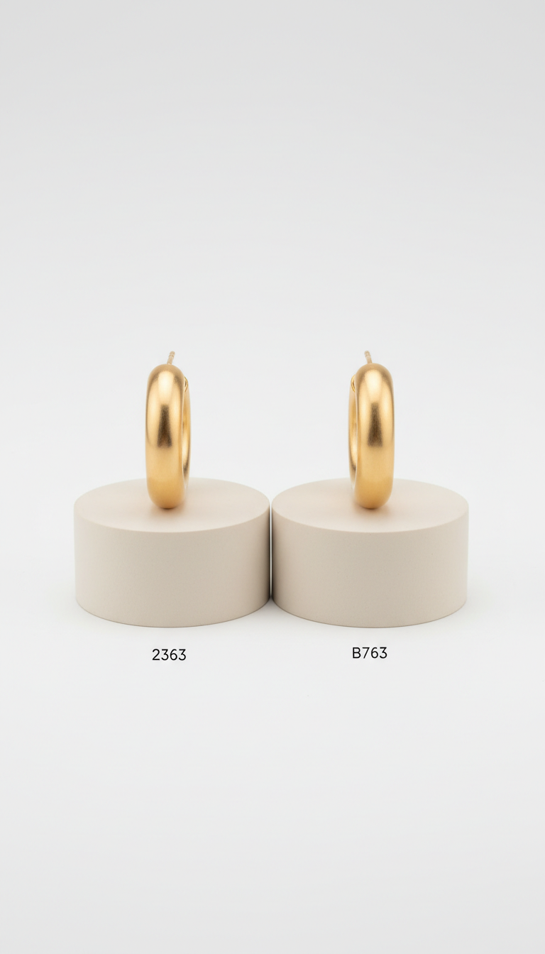 Minimalist 18ct Gold Hoop Earrings