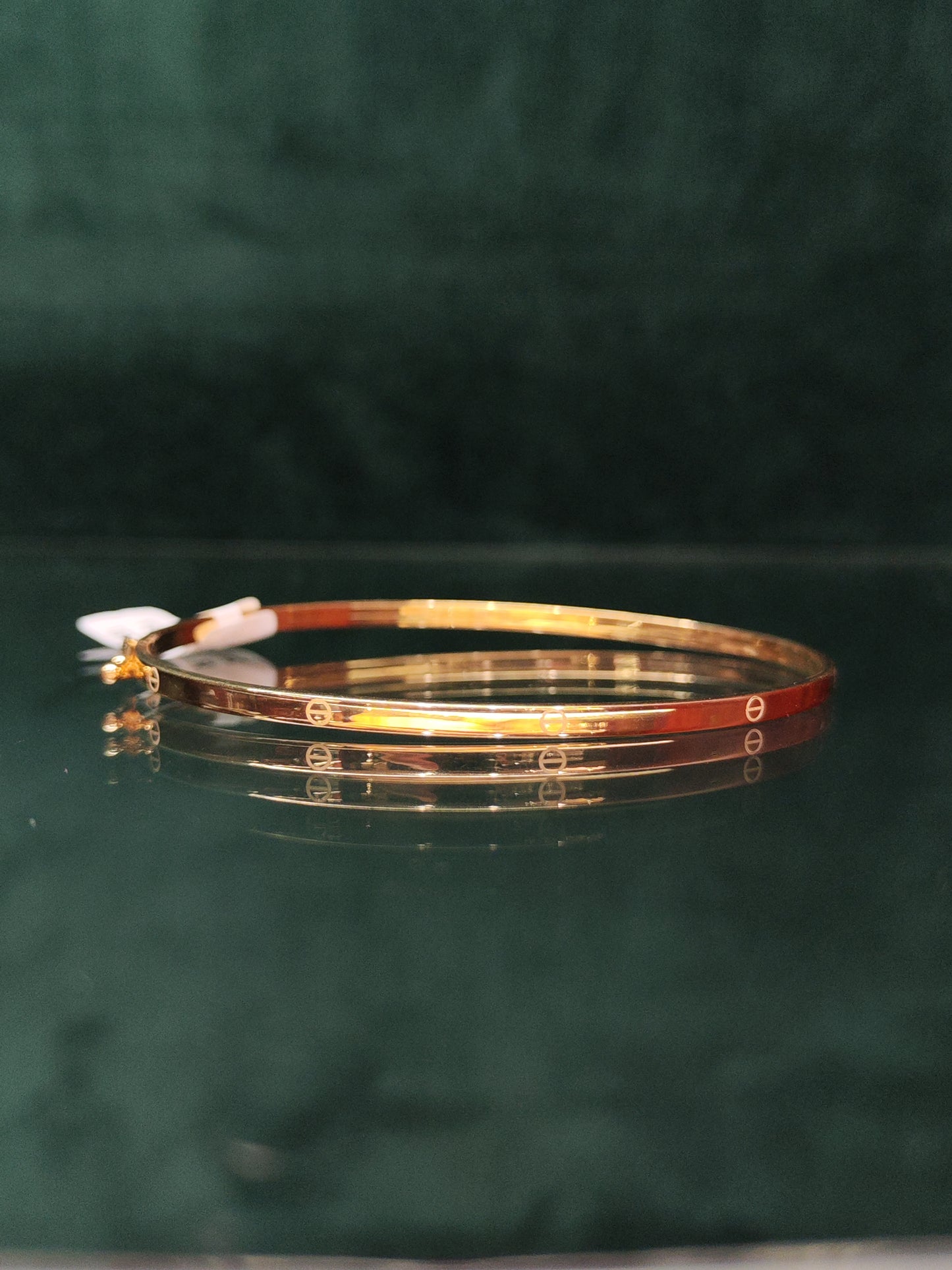 18ct Yellow Gold Branded Solid Bracelet