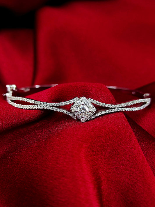 18ct White Gold Diamond Bracelet