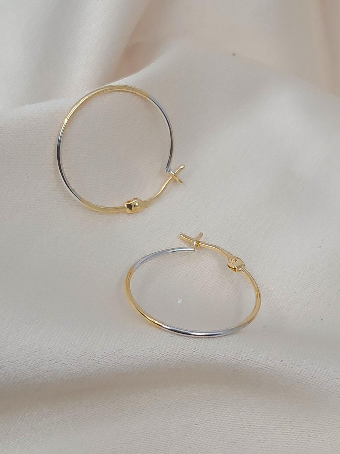 18ct Yellow & White Gold 2 Tone Earring Hoops