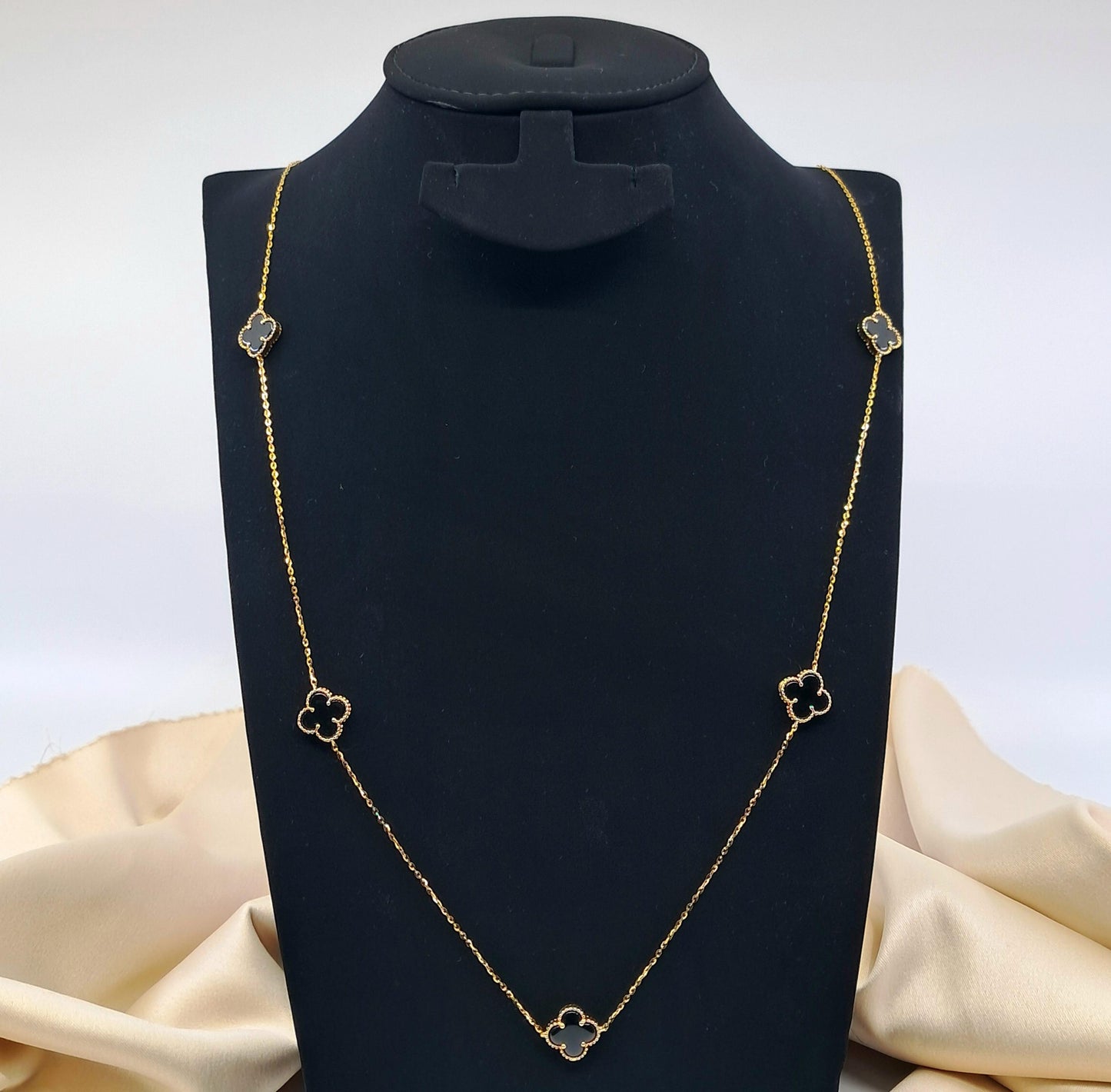 18ct Yellow Gold Onyx Clover Long Necklace