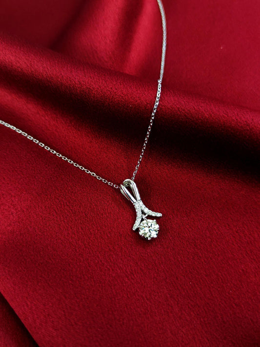 18ct White Gold Natural Diamond Pendant