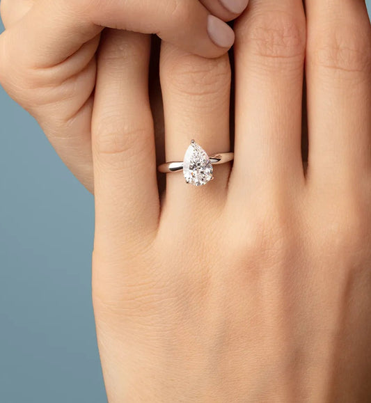 18ct Gold Lab Grown 1ct  Pear Solitaire Ring