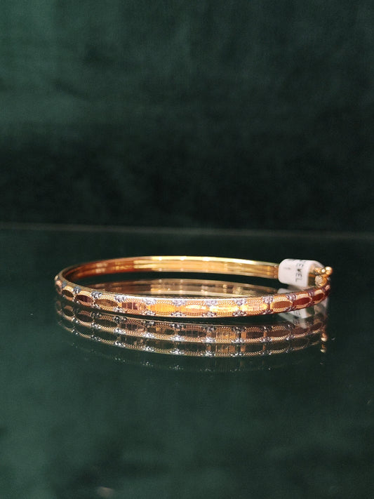18ct Gold 3 Tone Solid Bracelet