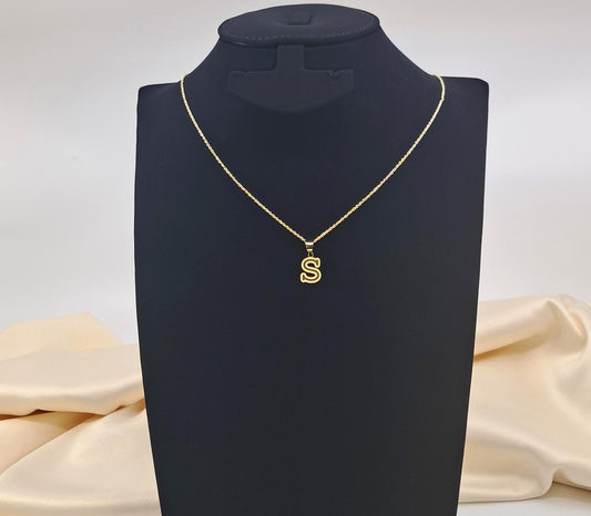 18ct Yellow Gold Alphabet S Pendant