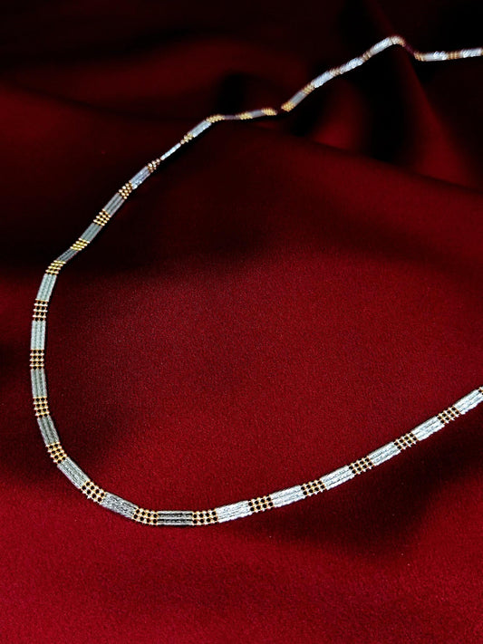 18CT 2 Tone Chain